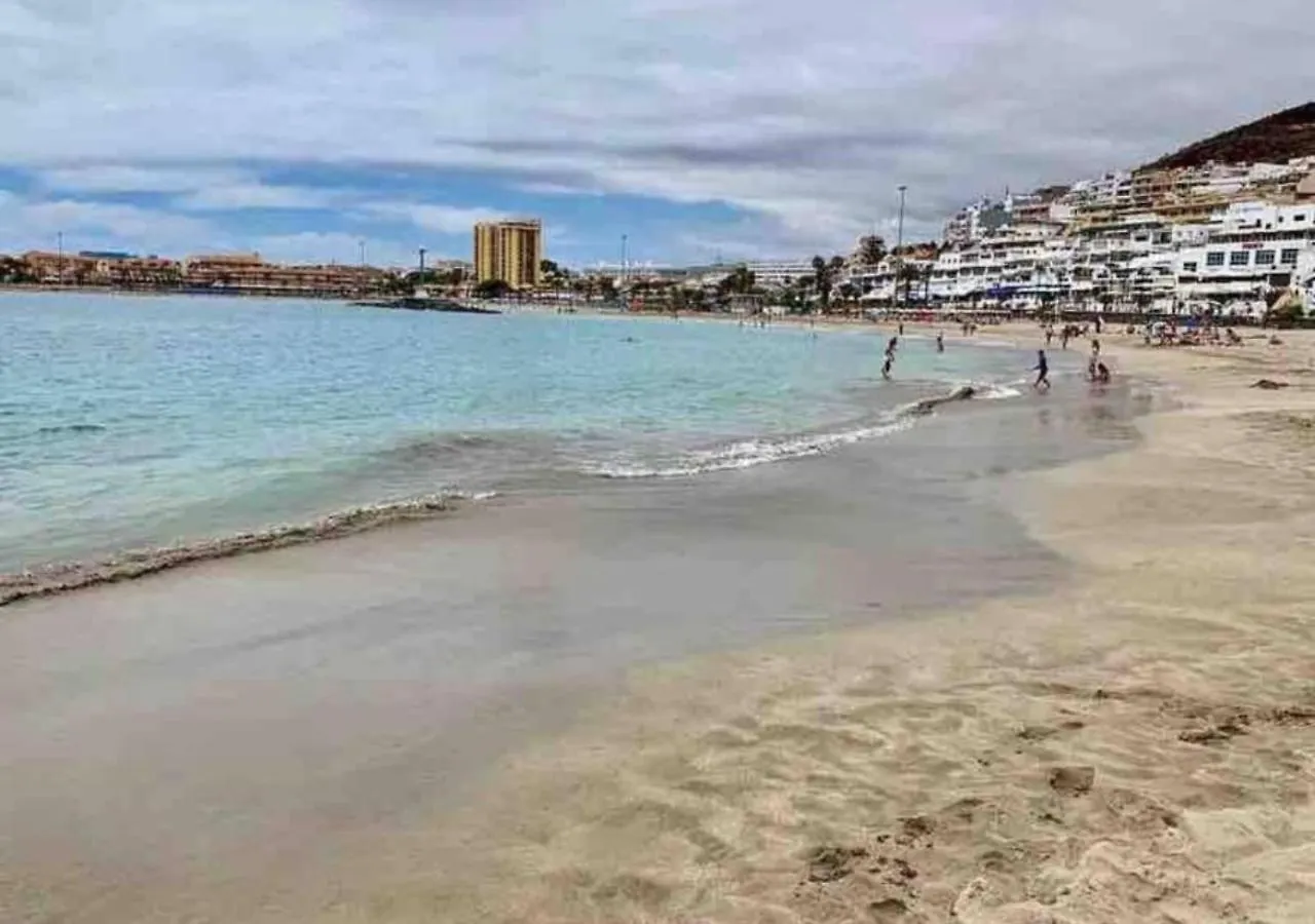 Cosy Apartment In Los Cristianos 5Min To The Ocean  לוס כריסטיאנוס