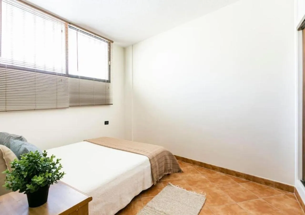 Cosy Apartment In Los Cristianos 5Min To The Ocean 0*, לוס כריסטיאנוס ספרד